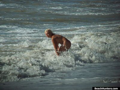 Beach Hunters